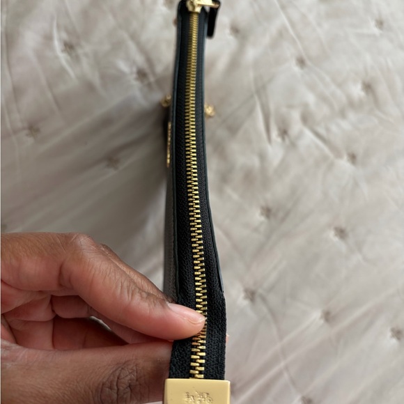 Coach Black Wristlet with Gold Chain - Picture 4 of 7